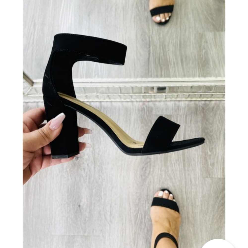 7.5 black heels with Ankle Strap